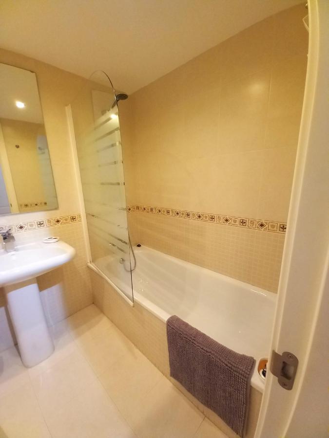Precioso apartamento en Urbanización a 600 metros del mar Benalmádena Exterior foto