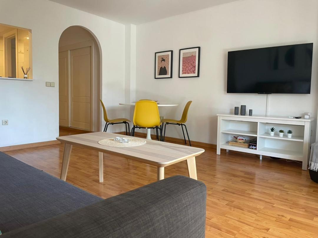 Precioso apartamento en Urbanización a 600 metros del mar Benalmádena Exterior foto